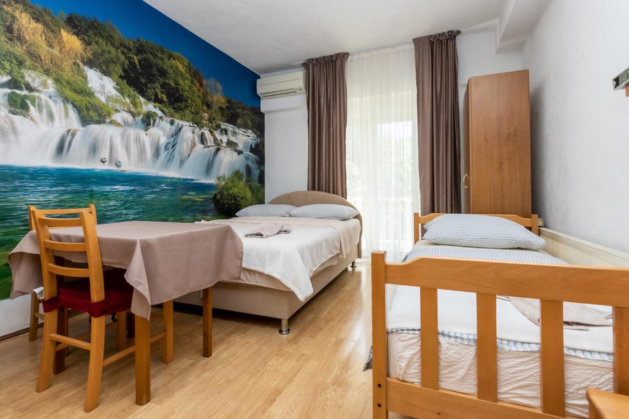 Apartments Dino Kastela Ngoại thất bức ảnh